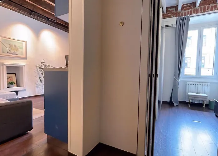 アパート Sunny Balcony In Porta Romana ミラノ